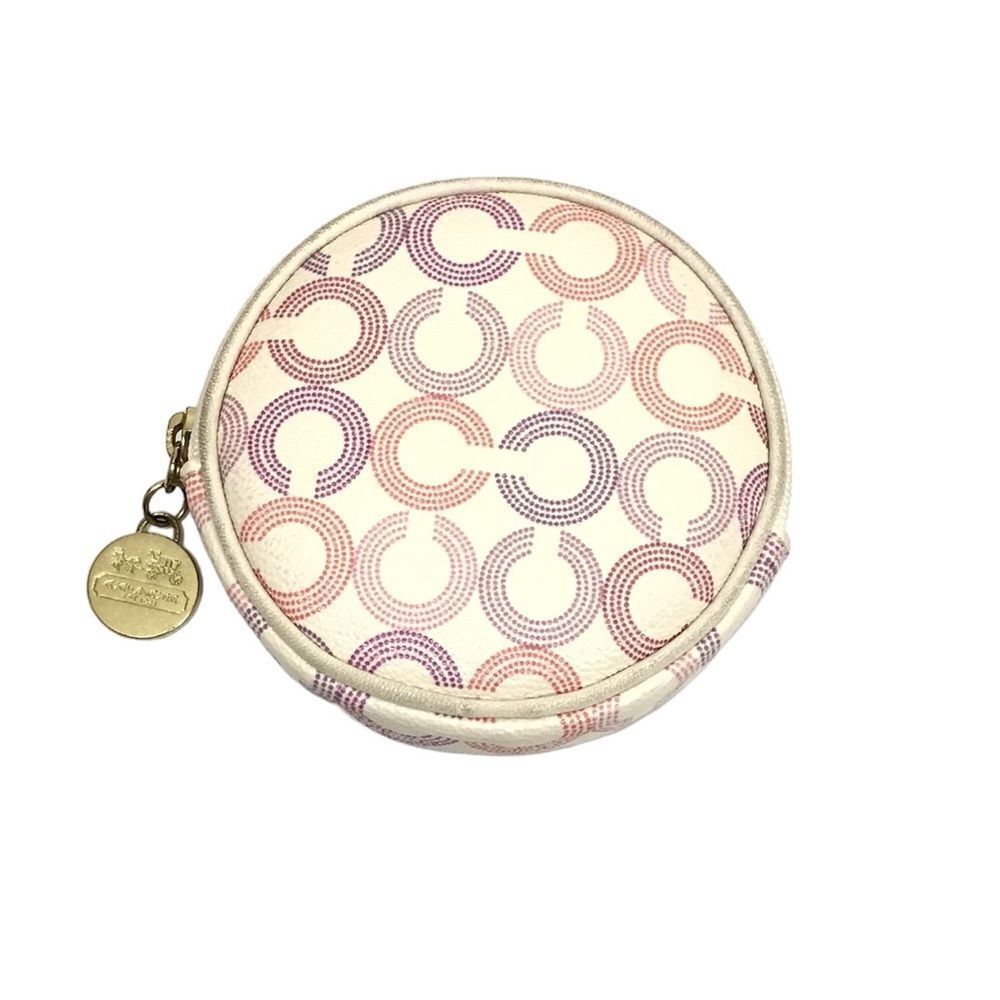 Coach Ivory Round CC Signature Coin Case